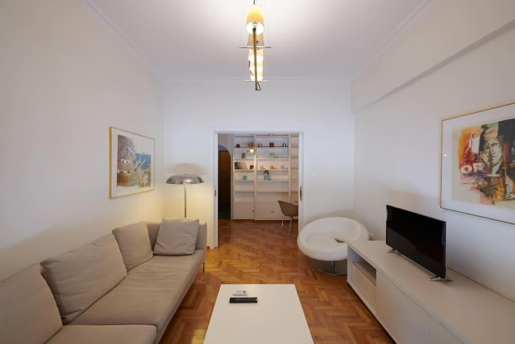 Apartment In The Heart Of The City Athens Exterior photo